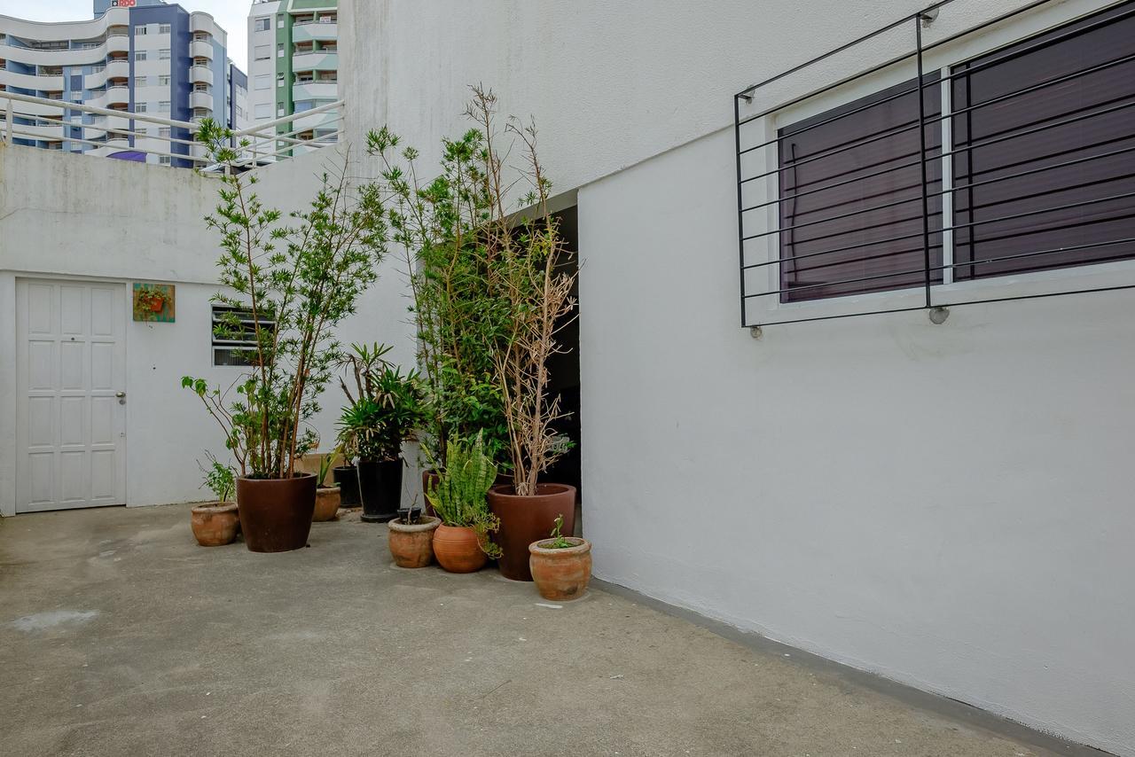 Апартаменты Apartamento Recem Reformado E Bem Decorado Флорианополис Экстерьер фото